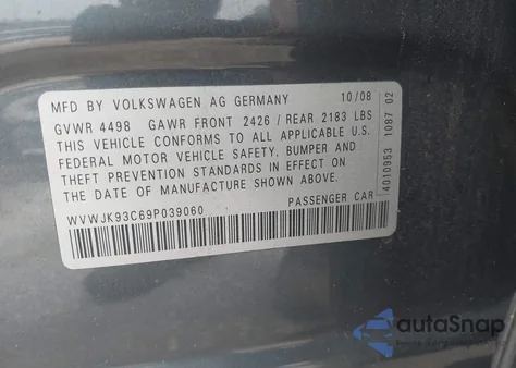 2009 Volkswagen Passat Komfort z USA, uszkodzony, nr VIN WVWJK93C69P039060